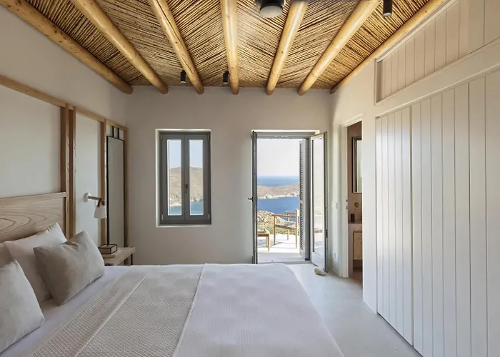 Xerolithi Cycladic Awarded