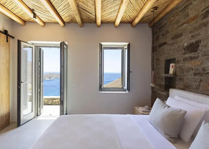 Xerolithi Cycladic Awarded *