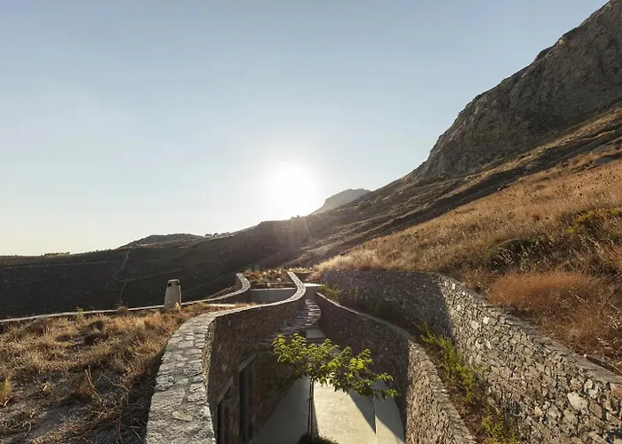 Xerolithi Cycladic Awarded