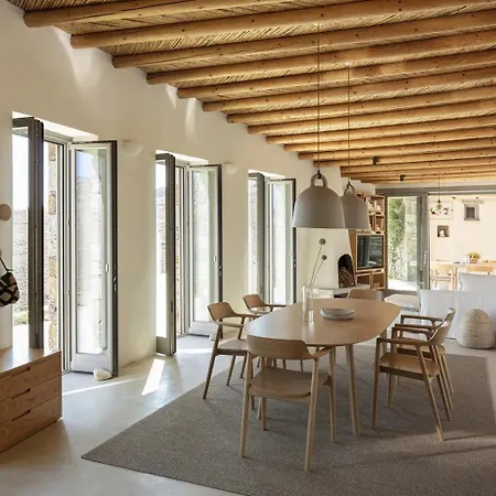 Apartment Xerolithi Cycladic Awarded *