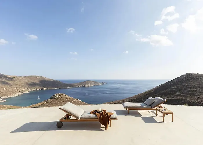 Apartment Xerolithi Cycladic Awarded Serifos Town