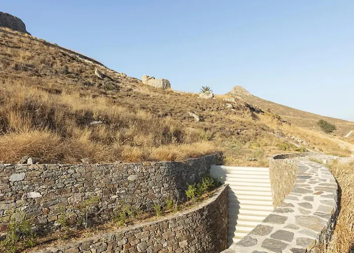 Xerolithi Cycladic Awarded Apartment